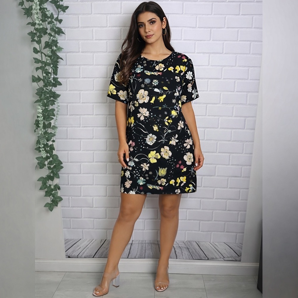 H&M women’s short sleeve Floral Black Dress/size 14